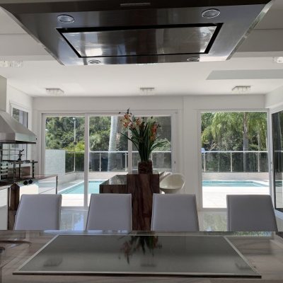 Casa Residencial com 739m², 4 quartos, 4 suítes, 4 garagens, no bairro Jurerê Internacional em Florianópolis