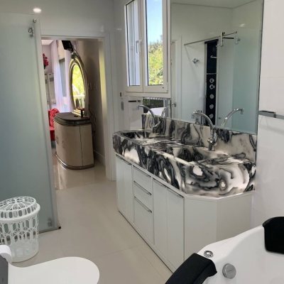 Casa Residencial com 739m², 4 quartos, 4 suítes, 4 garagens, no bairro Jurerê Internacional em Florianópolis