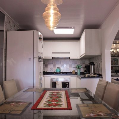 Casa Residencial com 160m², 3 quartos, 3 suítes, 2 garagens, no bairro Jurerê Internacional em Florianópolis