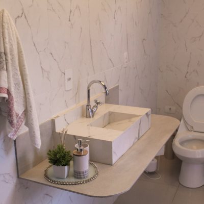 Casa Residencial com 160m², 3 quartos, 3 suítes, 2 garagens, no bairro Jurerê Internacional em Florianópolis