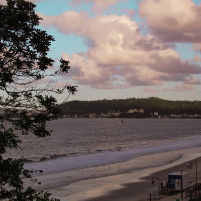 Casa Residencial com 160m², 3 quartos, 3 suítes, 2 garagens, no bairro Jurerê Internacional em Florianópolis