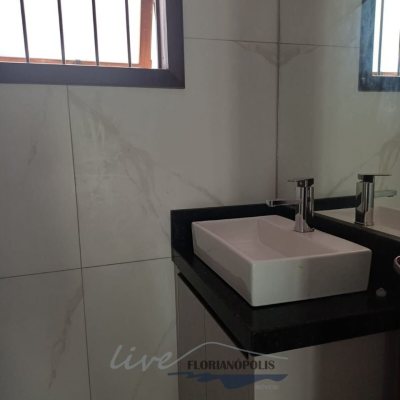 Casa Residencial com 200m², 4 quartos, 1 suíte, 3 garagens, no bairro Jurerê Internacional em Florianópolis