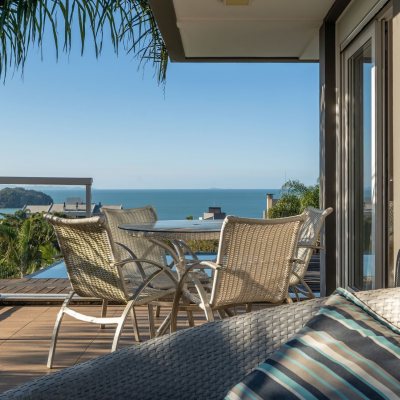 Casa Residencial com 818m², 6 quartos (sendo 4 suítes), 4 garagens, no bairro Canajurê em Florianópolis