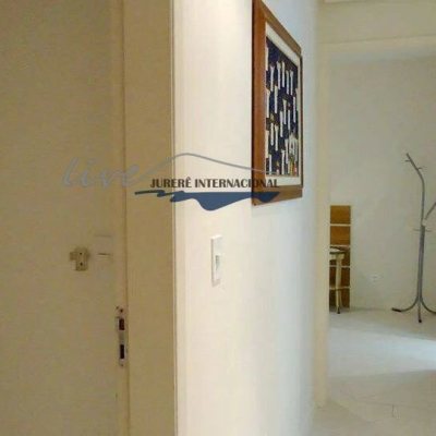 Cobertura com 220m², 3 quartos, 2 suítes, 2 garagens, no bairro Jurerê Internacional em Florianópolis