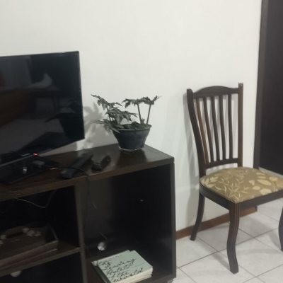 Cobertura com 108m², 2 quartos, 1 suíte, 2 garagens, no bairro Jurerê Internacional em Florianópolis