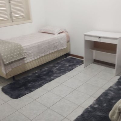 Cobertura com 108m², 2 quartos, 1 suíte, 2 garagens, no bairro Jurerê Internacional em Florianópolis