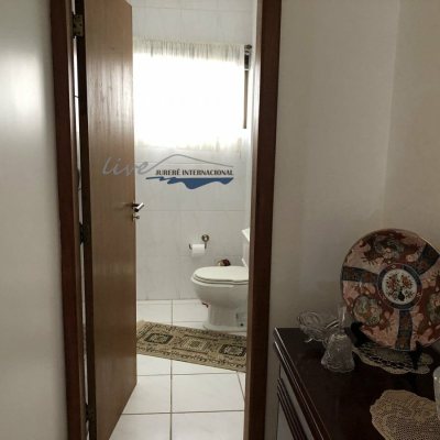 Casa Residencial com 481m², 5 quartos, 5 suítes, 4 garagens, no bairro Jurerê Internacional em Florianópolis