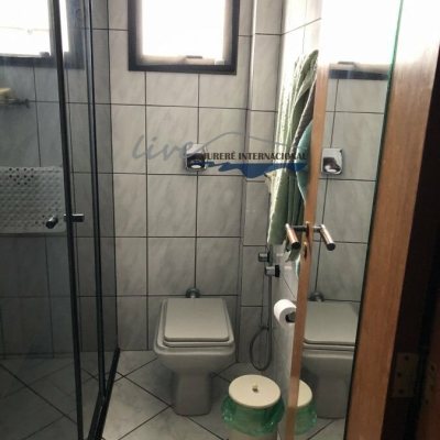 Casa Residencial com 481m², 5 quartos, 5 suítes, 4 garagens, no bairro Jurerê Internacional em Florianópolis