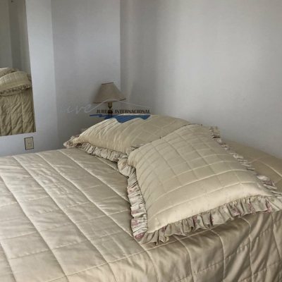 Casa Residencial com 481m², 5 quartos, 5 suítes, 4 garagens, no bairro Jurerê Internacional em Florianópolis