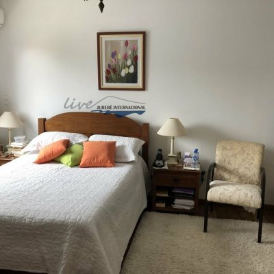 Casa Residencial com 481m², 5 quartos, 5 suítes, 4 garagens, no bairro Jurerê Internacional em Florianópolis