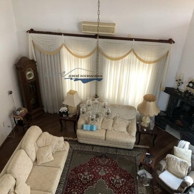 Casa Residencial com 481m², 5 quartos, 5 suítes, 4 garagens, no bairro Jurerê Internacional em Florianópolis