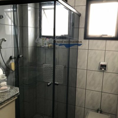 Casa Residencial com 481m², 5 quartos, 5 suítes, 4 garagens, no bairro Jurerê Internacional em Florianópolis