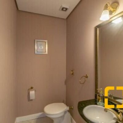 Casa Residencial com 450m², 5 quartos, 4 suítes, 3 garagens, no bairro Jurerê Internacional em Florianópolis