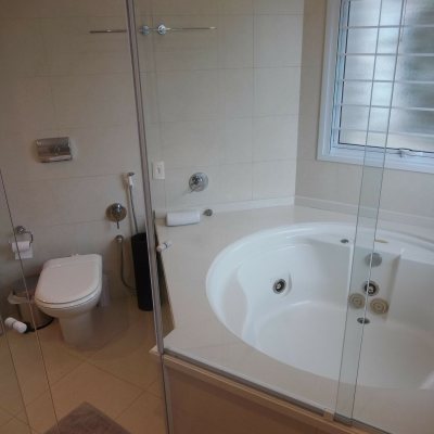 Casa Residencial com 551m², 5 quartos, 5 suítes, 4 garagens, no bairro Jurerê Internacional em Florianópolis