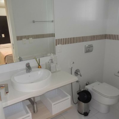 Casa Residencial com 551m², 5 quartos, 5 suítes, 4 garagens, no bairro Jurerê Internacional em Florianópolis