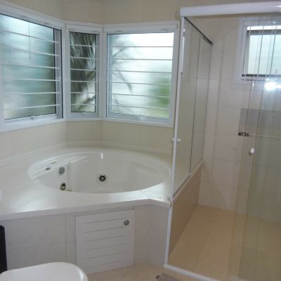 Casa Residencial com 551m², 5 quartos, 5 suítes, 4 garagens, no bairro Jurerê Internacional em Florianópolis