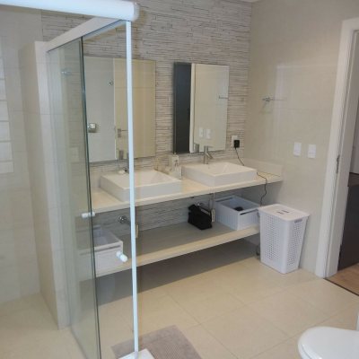 Casa Residencial com 551m², 5 quartos, 5 suítes, 4 garagens, no bairro Jurerê Internacional em Florianópolis