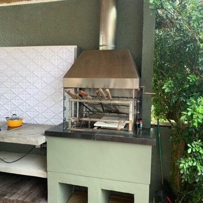 Casa Residencial com 370m², 5 quartos, 2 suítes, 2 garagens, no bairro Jurerê Internacional em Florianópolis