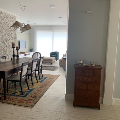 Casa Residencial com 370m², 5 quartos, 2 suítes, 2 garagens, no bairro Jurerê Internacional em Florianópolis