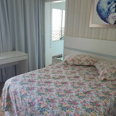 Casa Residencial com 380m², 5 quartos, 4 suítes, 2 garagens, no bairro Jurerê Internacional em Florianópolis