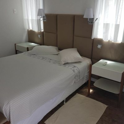 Casa Residencial com 380m², 5 quartos, 4 suítes, 2 garagens, no bairro Jurerê Internacional em Florianópolis