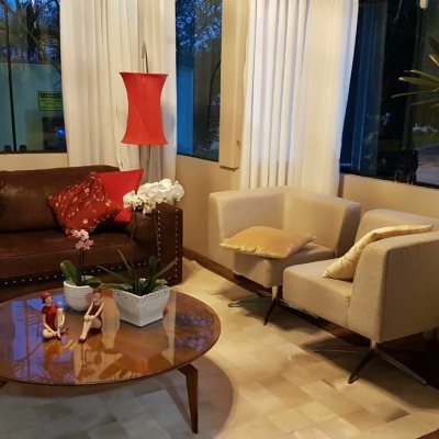 Casa Residencial com 380m², 5 quartos, 4 suítes, 2 garagens, no bairro Jurerê Internacional em Florianópolis