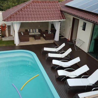 Casa Residencial com 380m², 5 quartos, 4 suítes, 2 garagens, no bairro Jurerê Internacional em Florianópolis