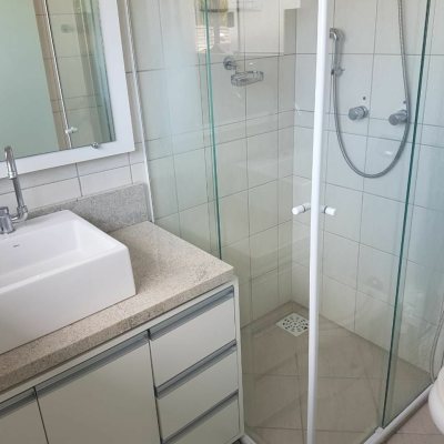 Casa Residencial com 380m², 5 quartos, 4 suítes, 2 garagens, no bairro Jurerê Internacional em Florianópolis