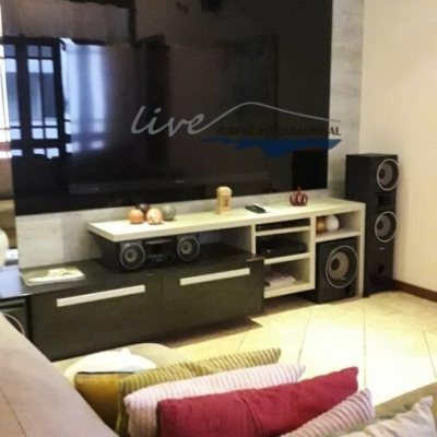 Casa Residencial com 720m², 5 quartos, 2 suítes, 2 garagens, no bairro Jurerê Internacional em Florianópolis