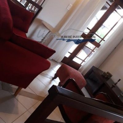 Casa Residencial com 720m², 5 quartos, 2 suítes, 2 garagens, no bairro Jurerê Internacional em Florianópolis