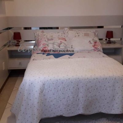 Casa Residencial com 720m², 5 quartos, 2 suítes, 2 garagens, no bairro Jurerê Internacional em Florianópolis