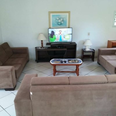 Casa Residencial com 580m², 7 quartos, 3 suítes, 5 garagens, no bairro Jurerê Internacional em Florianópolis