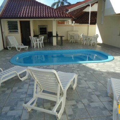 Casa Residencial com 580m², 7 quartos, 3 suítes, 5 garagens, no bairro Jurerê Internacional em Florianópolis