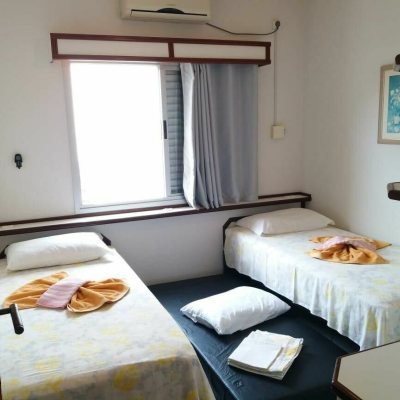 Casa Residencial com 580m², 7 quartos, 3 suítes, 5 garagens, no bairro Jurerê Internacional em Florianópolis