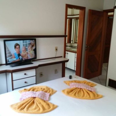 Casa Residencial com 580m², 7 quartos, 3 suítes, 5 garagens, no bairro Jurerê Internacional em Florianópolis