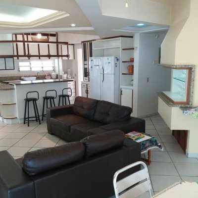 Casa Residencial com 580m², 7 quartos, 3 suítes, 5 garagens, no bairro Jurerê Internacional em Florianópolis