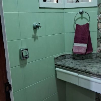 Casa Residencial com 316m², 5 quartos, 2 suítes, 2 garagens, no bairro Jurerê Internacional em Florianópolis