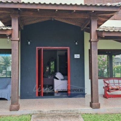 Casa Residencial com 316m², 5 quartos, 2 suítes, 2 garagens, no bairro Jurerê Internacional em Florianópolis