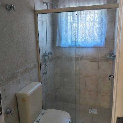 Casa Residencial com 246m², 4 quartos, 3 suítes, 4 garagens, no bairro Jurerê Internacional em Florianópolis