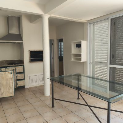 Casa Residencial com 246m², 4 quartos, 3 suítes, 4 garagens, no bairro Jurerê Internacional em Florianópolis