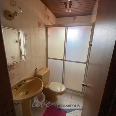 Casa Residencial com 200m², 3 quartos, 1 suíte, 1 garagem, no bairro Jurerê Internacional em Florianópolis