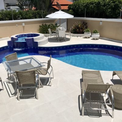 Casa Residencial com 800m², 9 quartos (sendo 8 suítes), 5 garagens, no bairro Jurerê Internacional em Floranópolis
