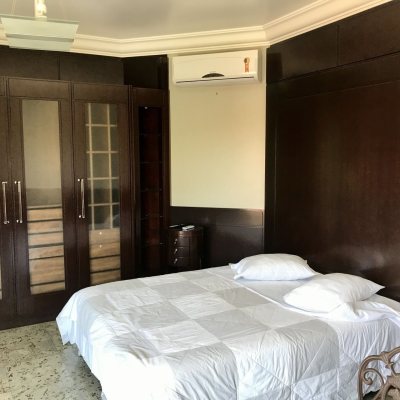 Casa Residencial com 800m², 9 quartos (sendo 8 suítes), 5 garagens, no bairro Jurerê Internacional em Floranópolis