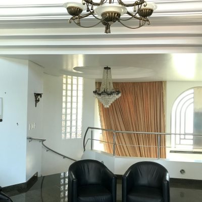 Casa Residencial com 800m², 9 quartos (sendo 8 suítes), 5 garagens, no bairro Jurerê Internacional em Floranópolis