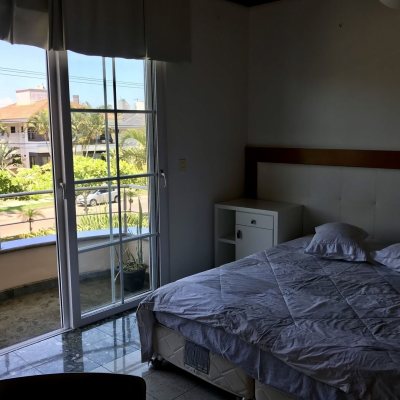Casa Residencial com 800m², 9 quartos (sendo 8 suítes), 5 garagens, no bairro Jurerê Internacional em Floranópolis