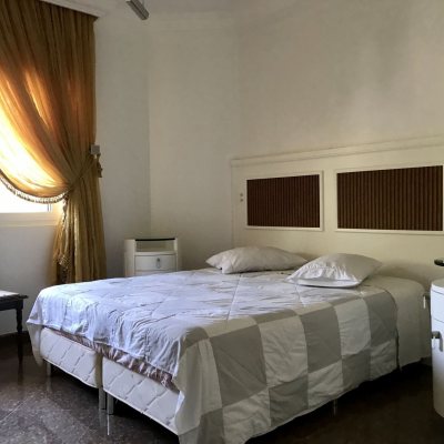 Casa Residencial com 800m², 9 quartos (sendo 8 suítes), 5 garagens, no bairro Jurerê Internacional em Floranópolis