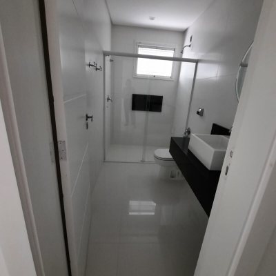 Casa Residencial com 900m², 4 quartos, 4 suítes, 4 garagens, no bairro Jurerê Internacional em Florianópolis