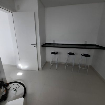 Casa Residencial com 900m², 4 quartos, 4 suítes, 4 garagens, no bairro Jurerê Internacional em Florianópolis