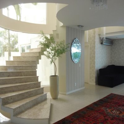 Casa Residencial com 650m², 4 quartos, 4 suítes, 5 garagens, no bairro Jurerê Internacional em Florianópolis