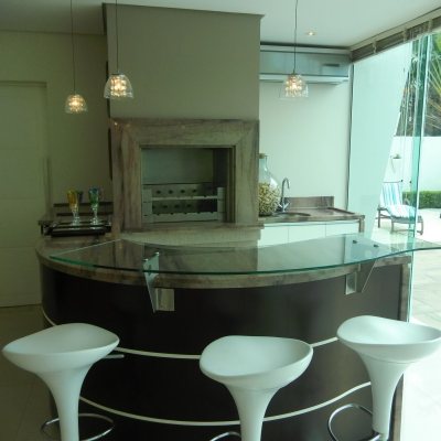 Casa Residencial com 650m², 4 quartos, 4 suítes, 5 garagens, no bairro Jurerê Internacional em Florianópolis